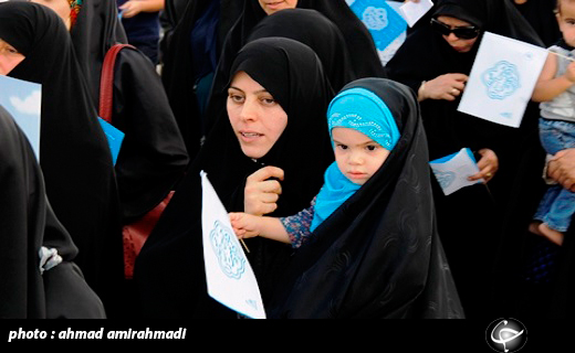 برگزاری راهپیمایی حافظین حریم خانواده در سمنان