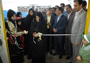 افتتاح نمایشگاه گل یاس،نشان افتخار در بیرجند