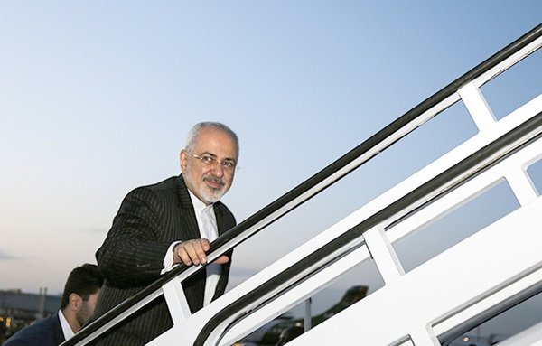 ظریف راهی قزاقستان شد