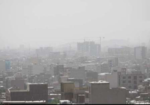 تداوم ریزگرد ها در اراک همچنان ادامه دارد