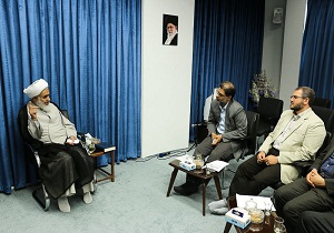 دیدارمدیرکل و جمعی از کارکنان بهزیستی استان با نماینده ولی فقیه