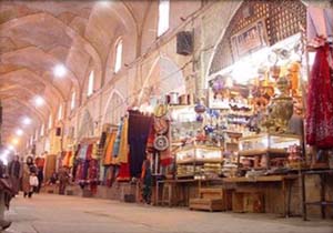 بازار قدیمی سیرجان معطر به بوی گیاهان دارویی عطاری ها