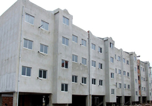 تحویل واحد مسکونی به مددجویان بهزیستی رودان