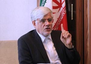 واکنش &laquo;عارف&raquo; به پروژه عبور از &laquo;روحانی&raquo;/ در مورد حمایت از روحانی در انتخابات 96 در آینده تصمیم&zwnj;گیری می&zwnj;کنیم