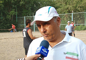 دور نهایی رقابت ها هندبال ساحلی باشگاه های کشور در اصفهان