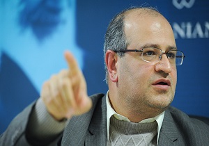سوال خبرنگاران در مورد پرونده کیارستمی از سوی رییس نظام پزشکی بی جواب ماند