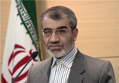 کدخدایی امشب به برنامه &laquo;متن و حاشیه&raquo; می&zwnj;رود