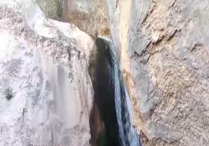 آبشار بکر و ناشناخته در باغملک + فیلم