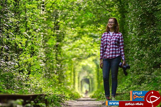 عکس/ دو عاشق به دنبال عشق در تونل عشق!