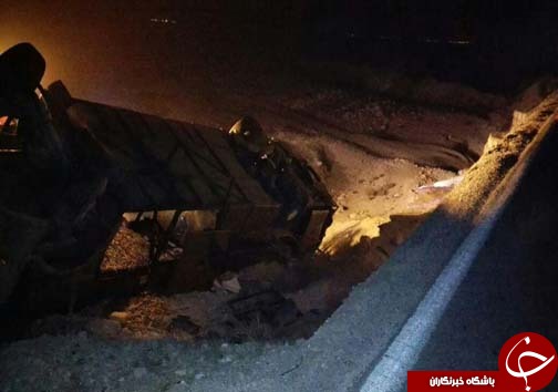 یک کشته و 4 مجروح بر اثر سقوط اتوبوس+ تصاویر