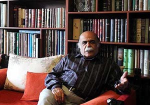 رونمایی کتاب «نارنجستان ناخودآگاهی» کزازی در ارسباران