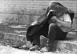 سرانجام معتادان رنگ بیمه را دیدند