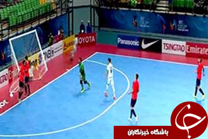 برخورد با دروازه بعد از زدن گل + فیلم