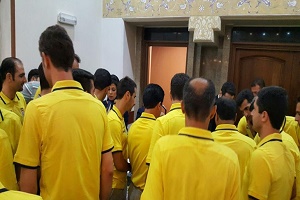 از حضور مدافعان پرسپولیس واستقلال تا تجلیل از شهید مدافع حرم