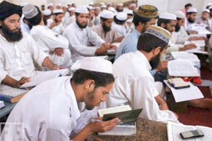 امارات در ولایت لغمان مدارس دینی ایجاد می&zwnj;کند