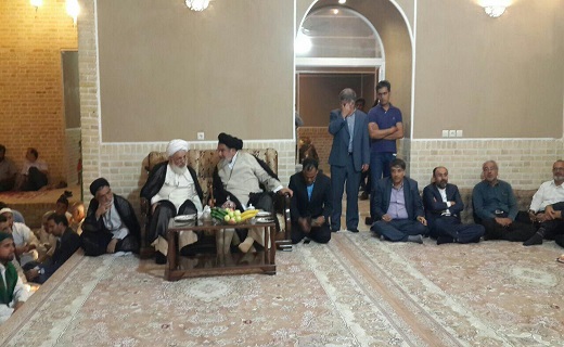 دیدار امام جمعه یزد با کاروان پیاده زیارت امام رضا(ع)+تصویر