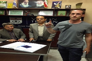 کادر فنی و پزشکی و پورحیدری قراردادهایشان را ثبت کردند