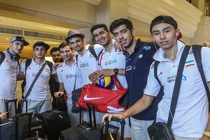 جوانان ایران فردا صبح به وطن باز می‌گردند