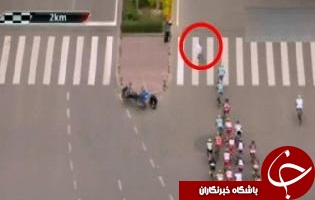 فیلم برخورد شدید دوچرخه سواران با عابر پیاده