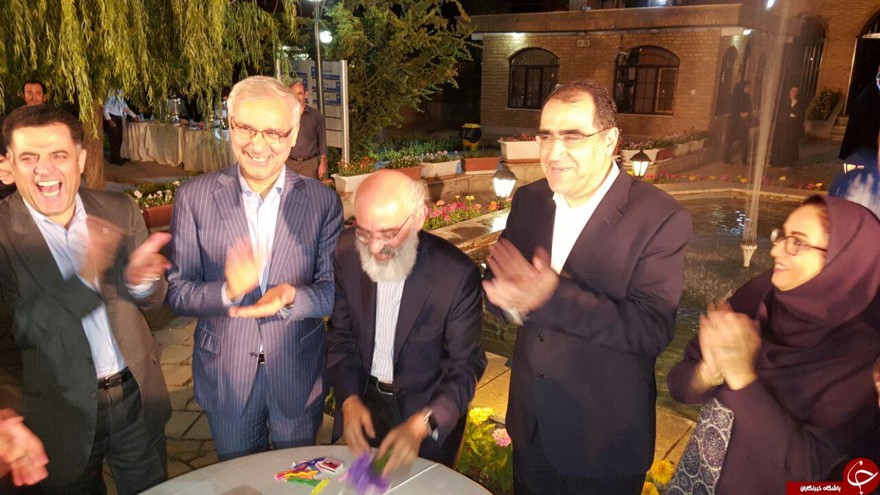 ضیافت افطار وزیر بهداشت با طعم جشن تولد دکتر یونس شکرخواه+عکس