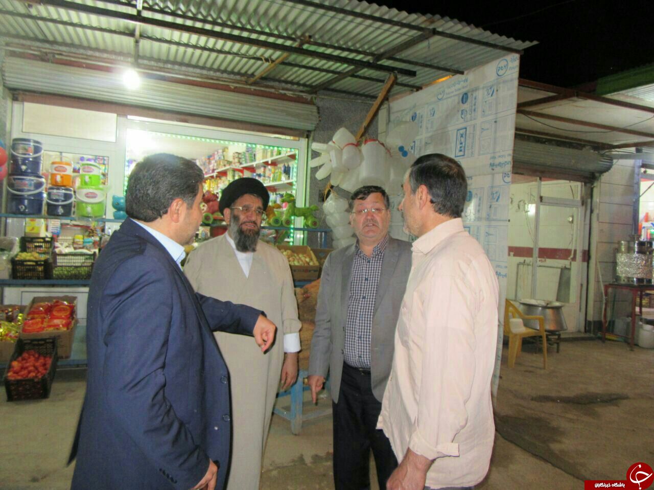 آذربایجان غربی در ١٠ ساعت ٢٩ بار لرزید/ برپایی چادر و اسکان در پارک&zwnj;ها و فضاهای باز + تصاویر