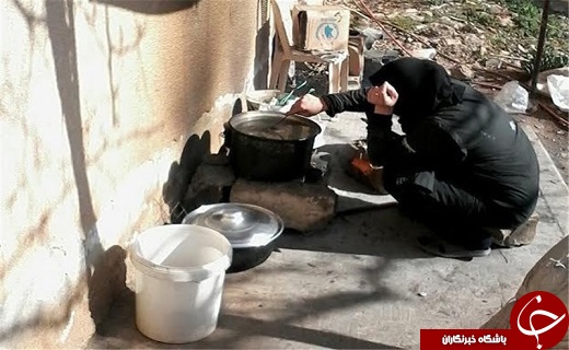 سفره&zwnj;های افطار فوعه و کفریا در محاصره تروریست&zwnj;ها + تصاویر