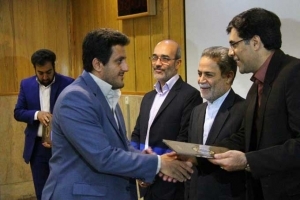 تجلیل از مدیر روابط عمومی اداره کل ورزش و جوانان استان یزد