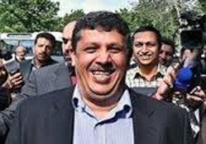 اطلاعی از درخواست مرخصی هاشمی برای شب های قدر ندارم/در صورت لزوم موکلم خود اقدام می کند