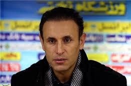 گل محمدی: مصدومیت حدادی&zwnj;فر شیرینی قهرمانی را کم کرد/ 2 بازیکن دیگر جذب می کنیم
