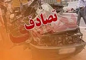 برخورد مرگبار پژو 405 با دهانه پل در محور دلیجان-سلفچگان