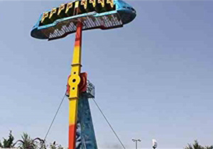 نجات افراد گیر افتاده در رنجر شهربازی صفه