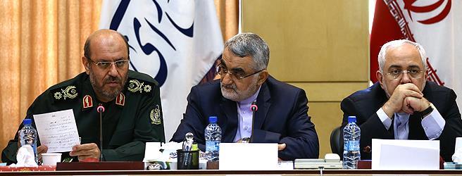 دهقان: خودکفایی وزارت دفاع در تولید امکانات مورد نیاز نیروی دریایی