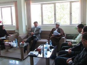 مشکلات خانوادگی و فقر از دلایل عمده وجود کوکان کار و متکدیان