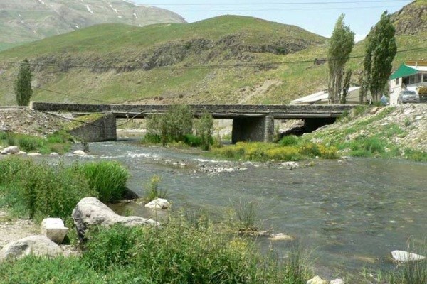 سایه سنگین دریاچه ای که برسر رودخانه جاجرود سنگینی می&zwnj;کند