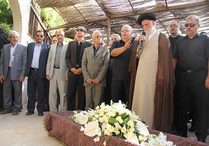 استاد نواب‌پور در قطعه مفاخر استان یزد آرام گرفت