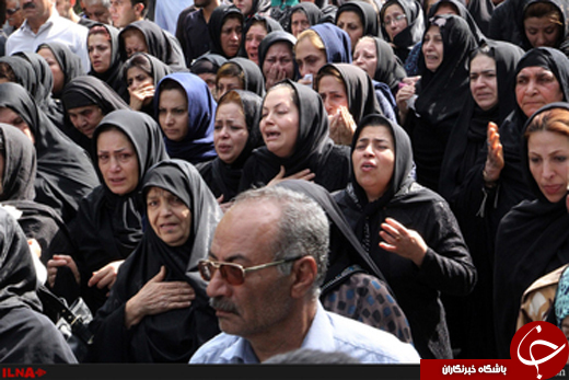 عکس/ مراسم تشییع پیکر امین انصاری از جانباختگان حادثه رانندگی