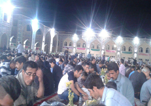 مراسم اکرام رضوی در اولین شب قدر + تصاویر