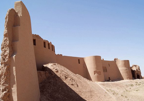 شهر بلقیس دومین بنای گلی ایران شهر بلقیس دومین بنای گلی ایران