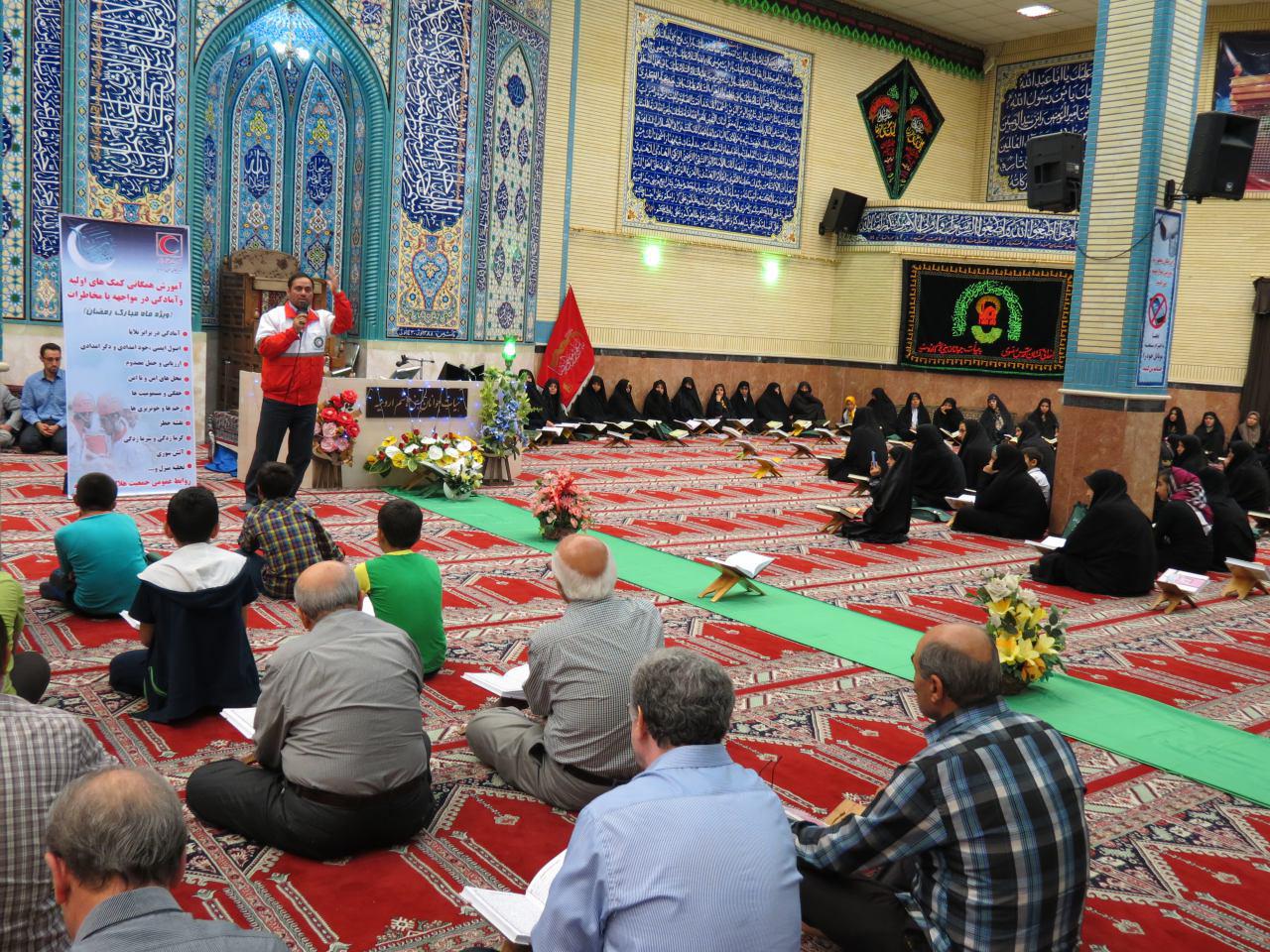 آموزش امداد وکمک های اولیه در مساجد شهرستان ارومیه
