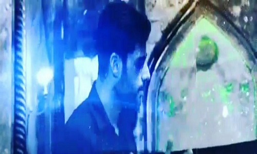 حضور آقای گل در هیئت مداح معروف در شب قدر