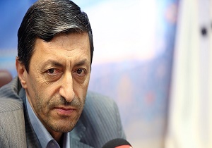 «فتاح» فیش حقوقش را نشان داد + عکس