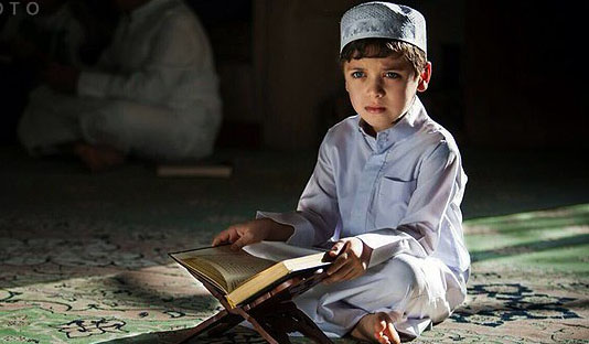 رمضان در کویت؛ از برگزاری مراسم "قریش" تا افطارهای دسته‌جمعی در خیمه‌های رمضانیه + تصاویر