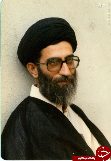 تصاویری از دوران نقاهت آیت الله خامنه ای پس از ترور