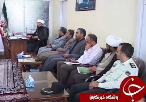 برگزاری جلسه شورای زکات در بویین زهرا