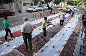 سفره بزرگ «افطاری ساده» در هندیجان