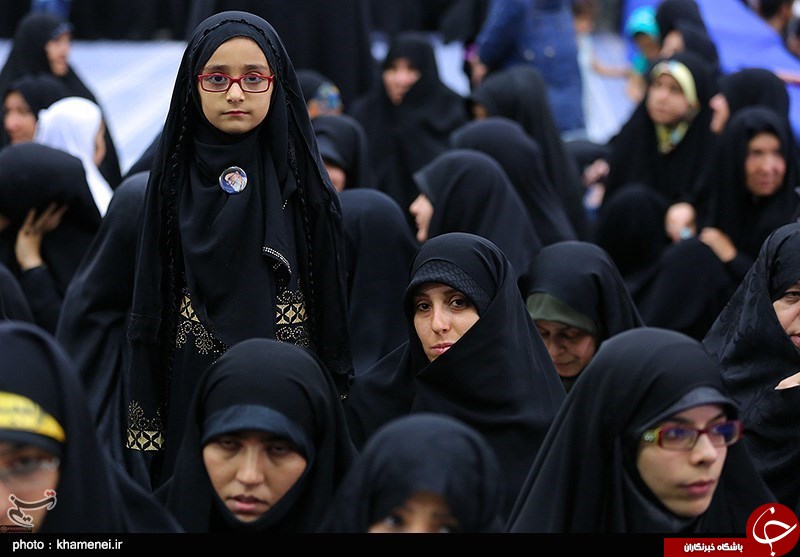 شرح یک دیدار به&zwnj;روایت خانواده شهدای مدافع حرم/ کودکانی که آقا را &laquo;بابا&raquo; صدا می&zwnj;کردند