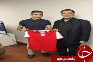 هافبک سابق استقلال به تراکتور پیوست