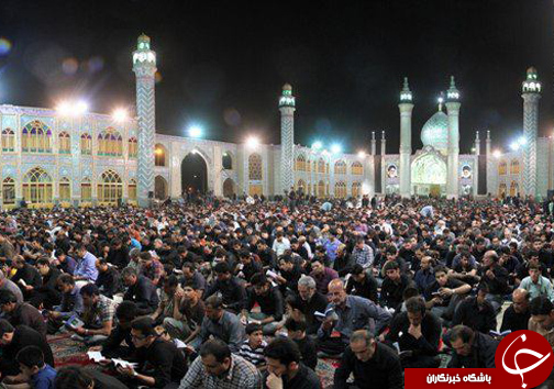 برگزاری مراسم شب قدر و قرآن به سر گرفتن در سراسر ایران + تصاویر
