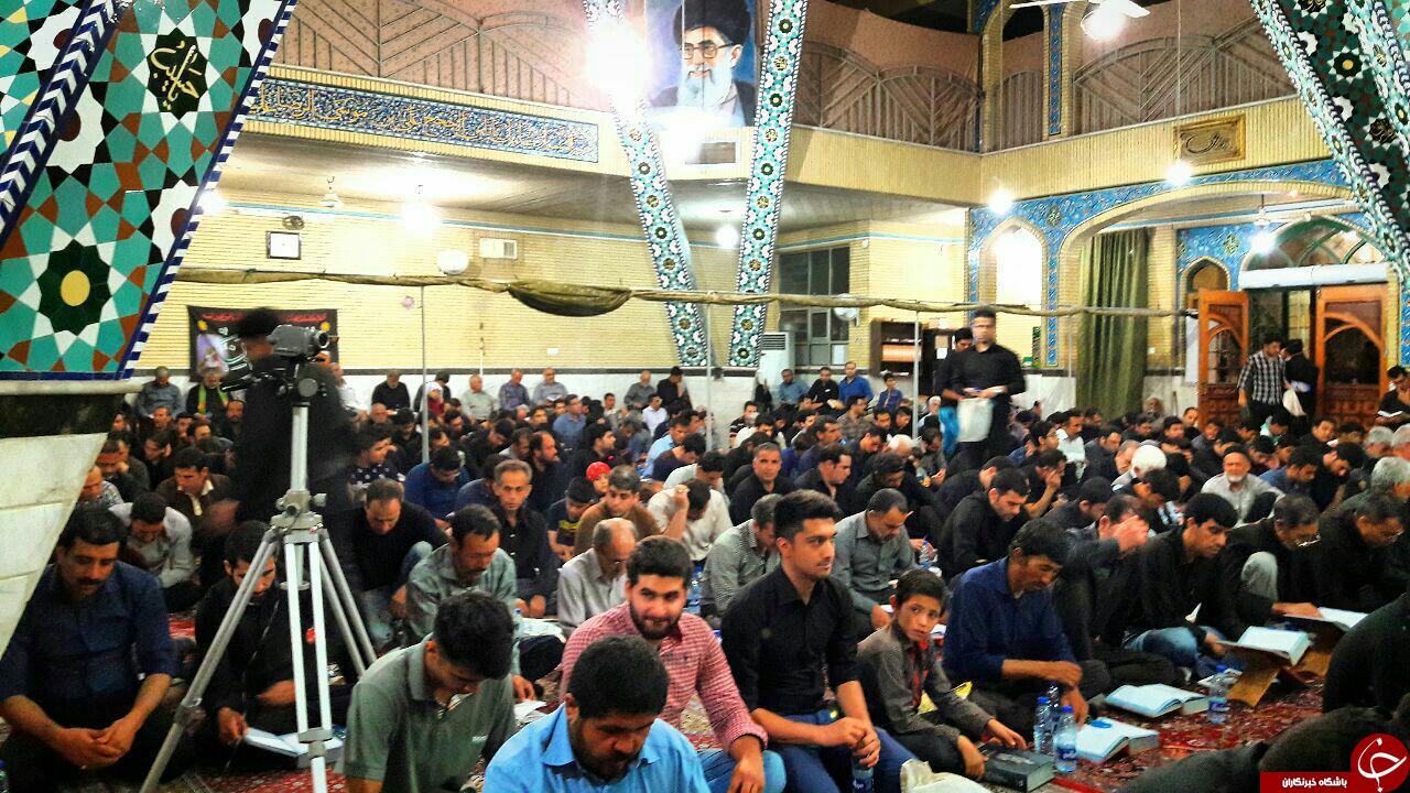 حال و هوای شبهای قدر در مسجد امام رضا (ع) ساوه + تصاویر حال و هوای شبهای قدر در مسجد امام رضا (ع) ساوه + تصاویر
