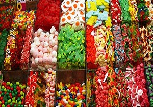 پاستيل و اسمارتيزهای خوش رنگ غیرمجاز/ پاستیل های تقلبی وارد بازار می شود
